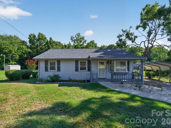 2578 Simpson Road E, Burlington, NC 27217