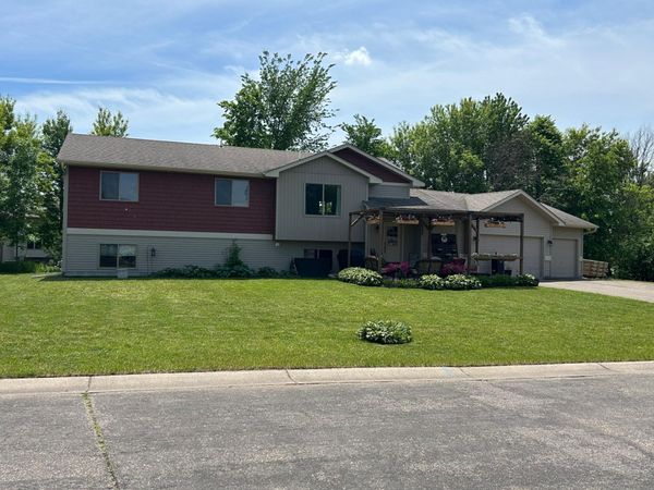 6227 209th Street N, Forest Lake, MN 55025