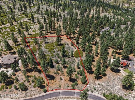 490 Nature's Edge Road, Gardnerville, NV 89460 Photo