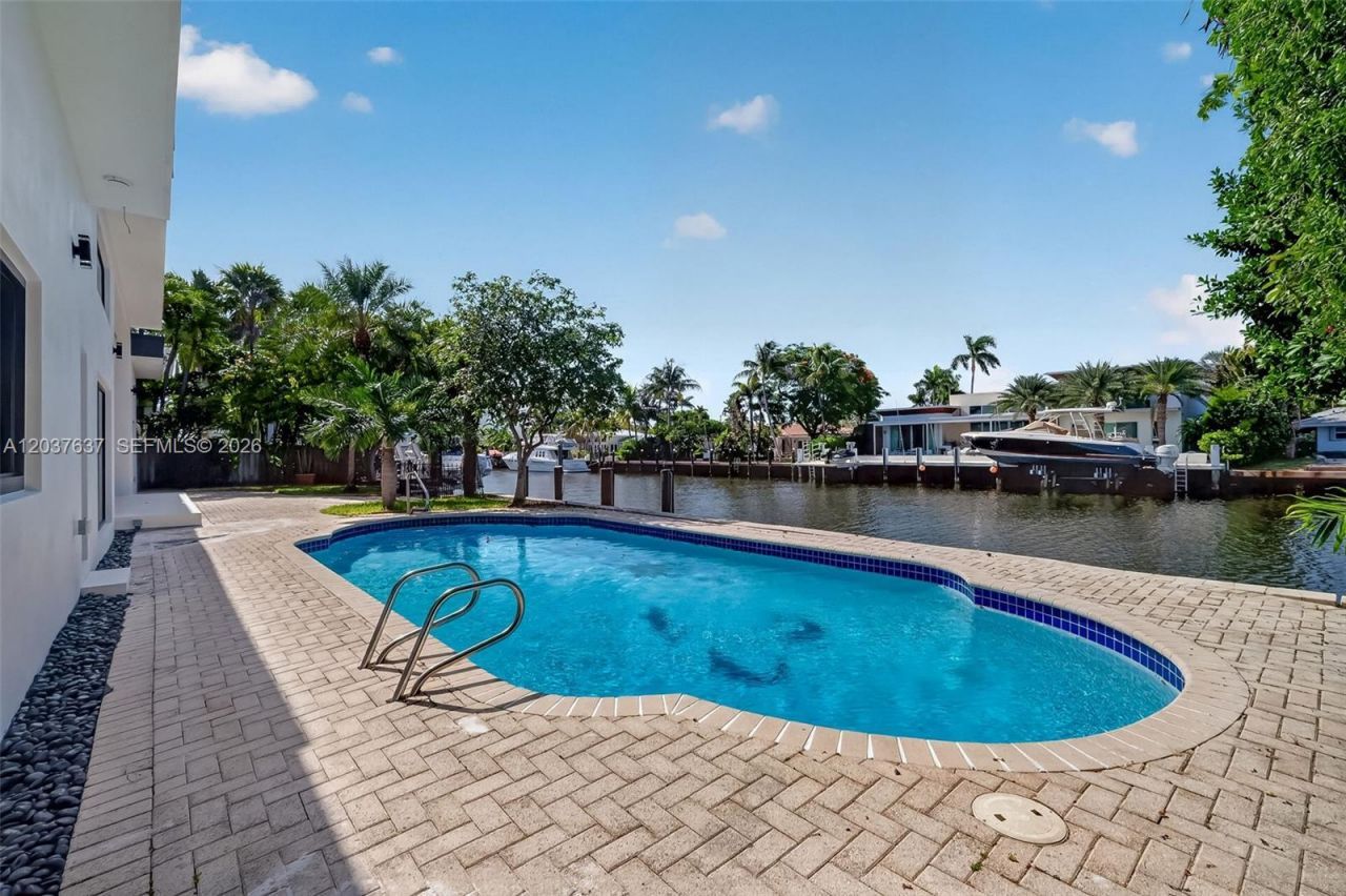 2832 NE 24th Ct , Fort Lauderdale, FL 33305 Photo
