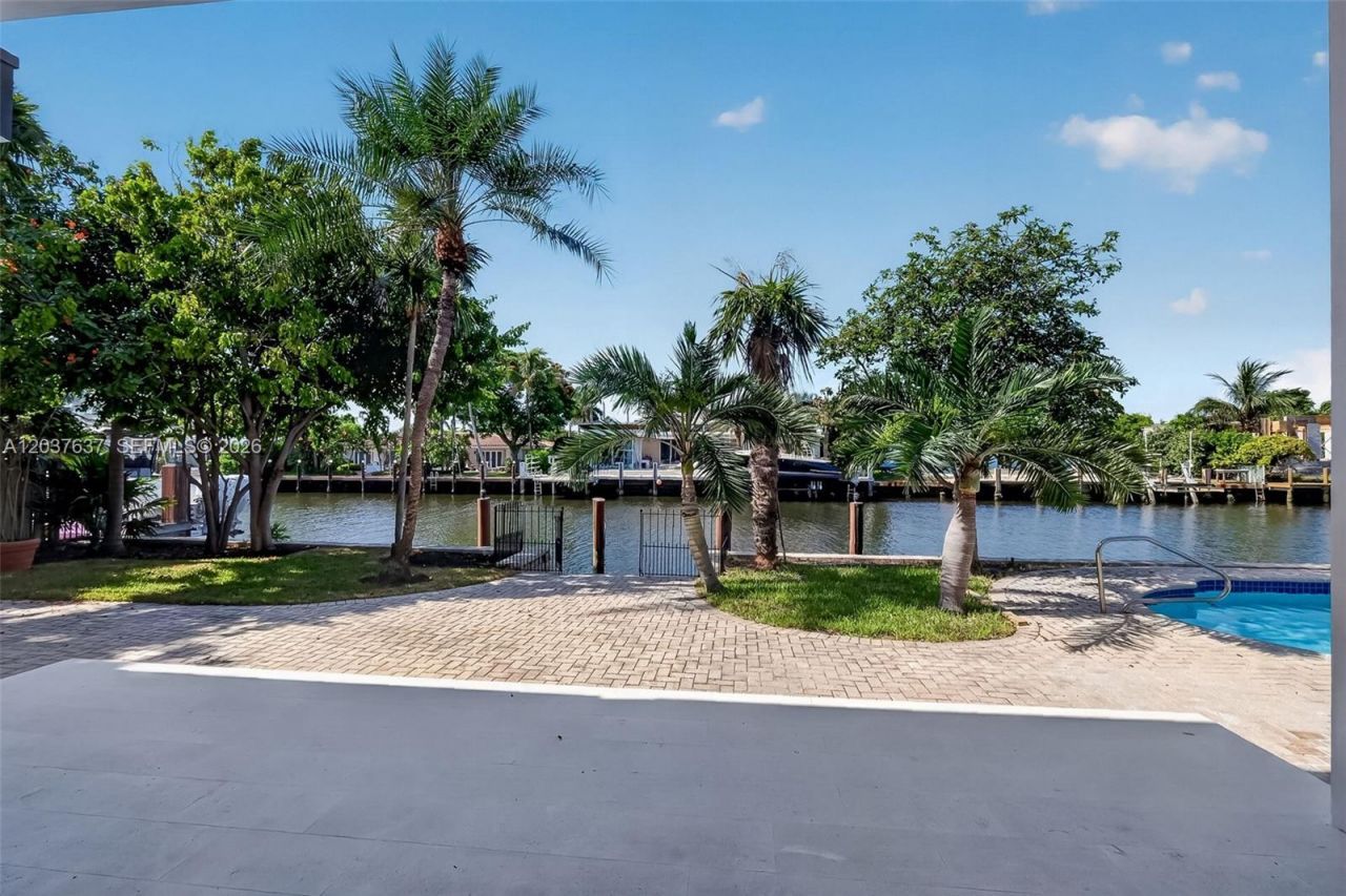 2832 NE 24th Ct , Fort Lauderdale, FL 33305 Photo