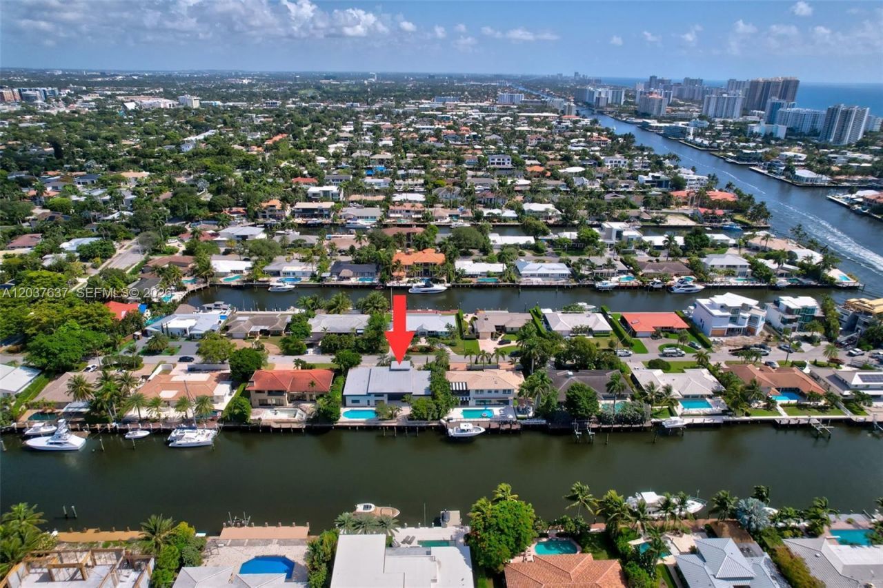 2832 NE 24th Ct , Fort Lauderdale, FL 33305 Photo