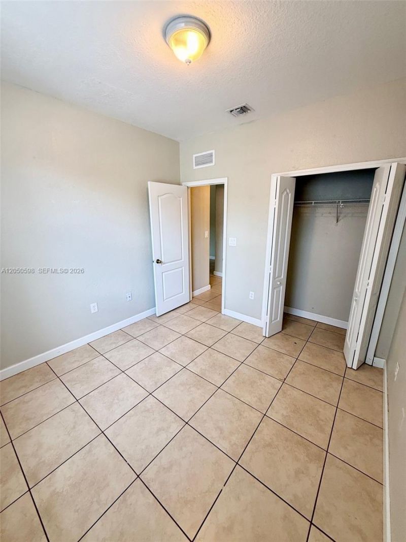 1652 SE 28th St, Unit 202, Homestead, FL 33035 Photo