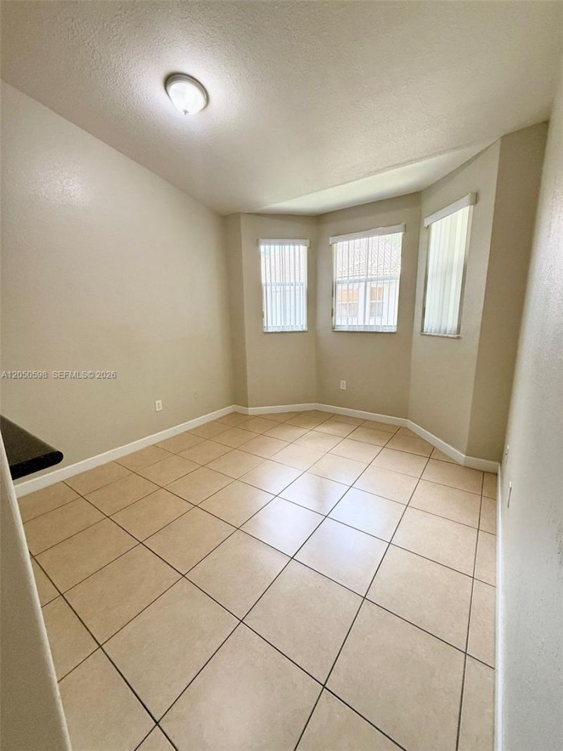 1652 SE 28th St, Unit 202, Homestead, FL 33035 Photo