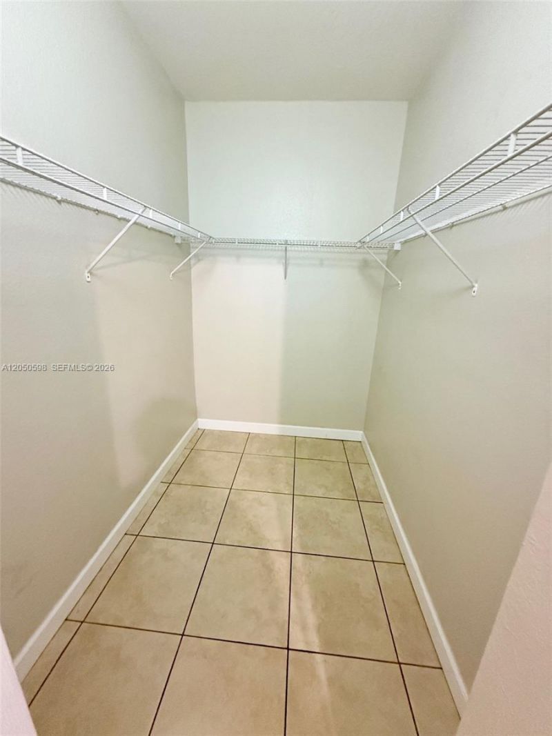 1652 SE 28th St, Unit 202, Homestead, FL 33035 Photo