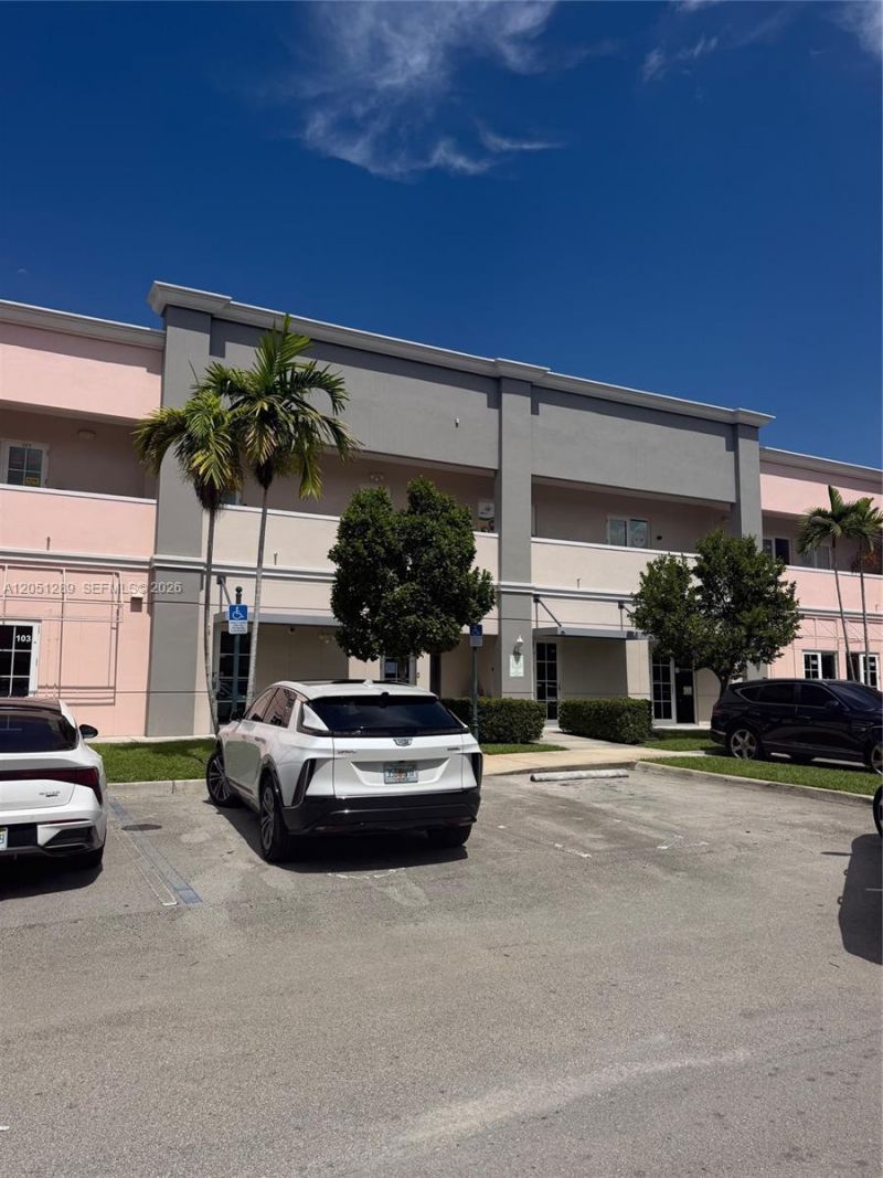 2101 SW 101st Ave, Unit 6-208, Miramar, FL 33025 Photo