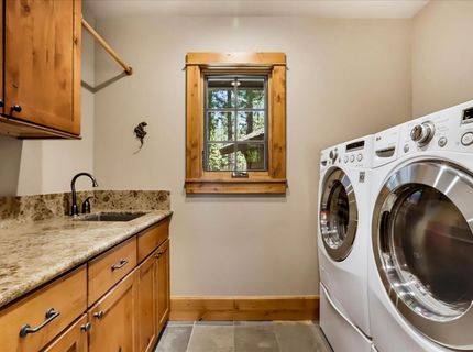 243 Black Bear Trl, Clio, CA 95746 Photo