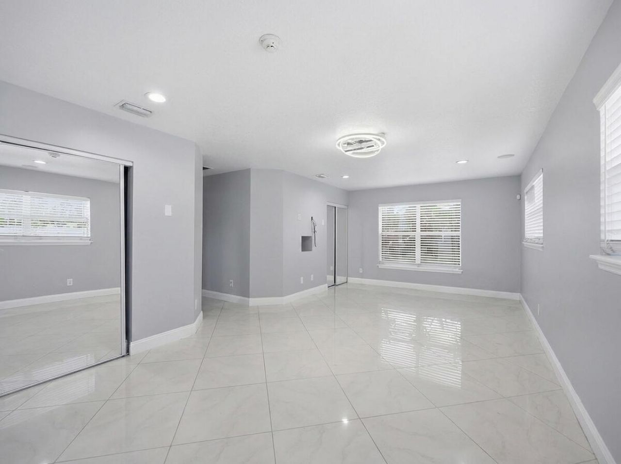 434 Australian Circle, Lake Park, FL 33403 Photo