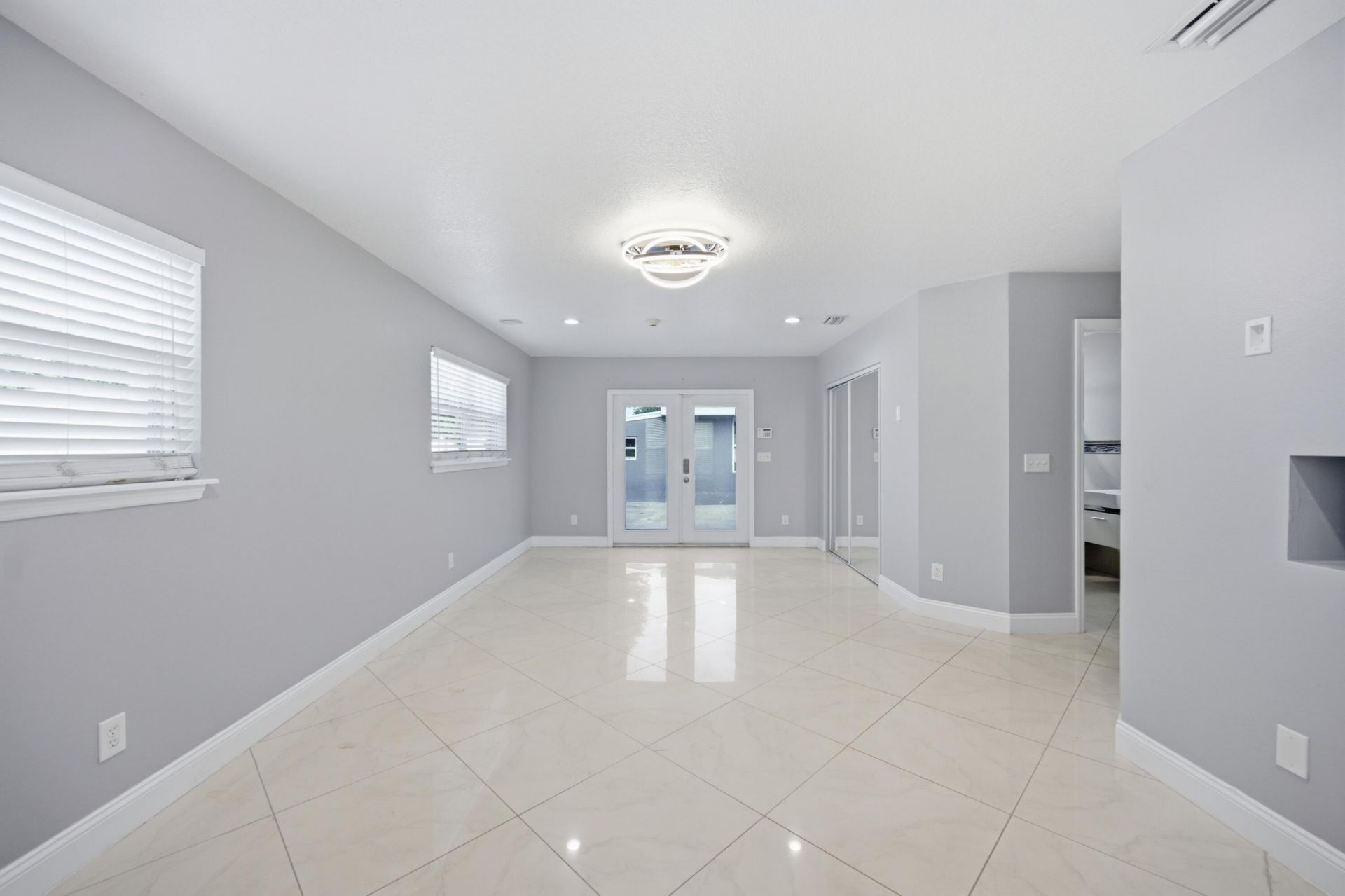 434 Australian Circle, Lake Park, FL 33403 Photo
