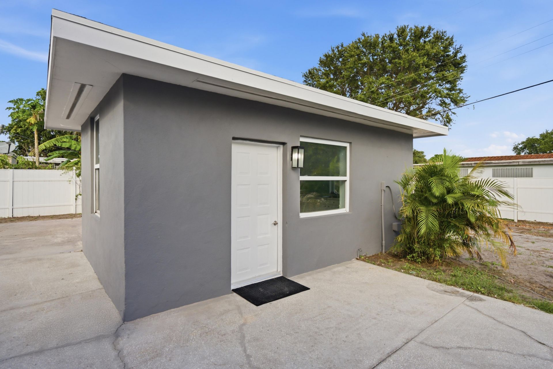 434 Australian Circle, Lake Park, FL 33403 Photo