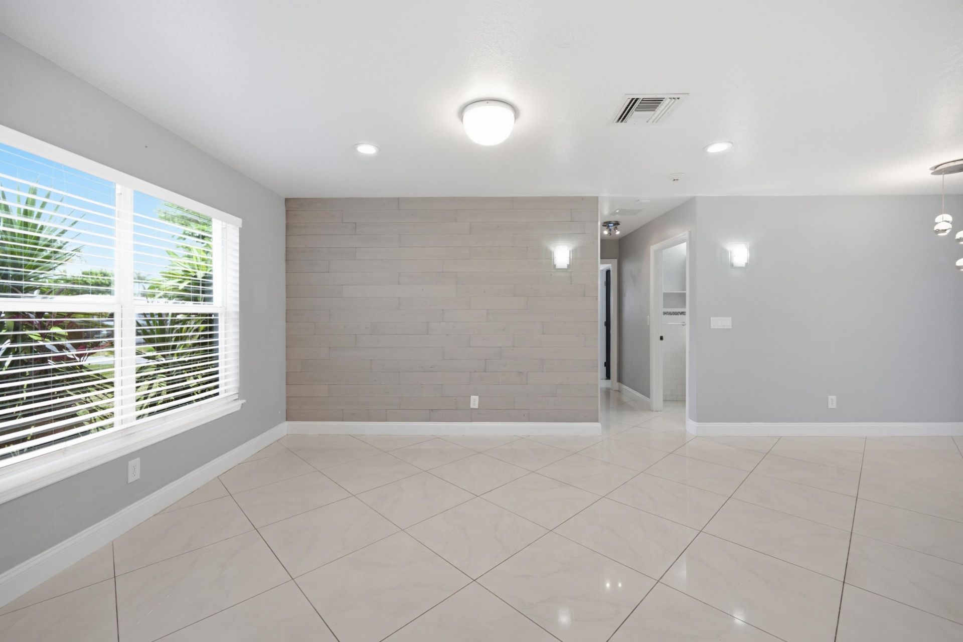 434 Australian Circle, Lake Park, FL 33403 Photo