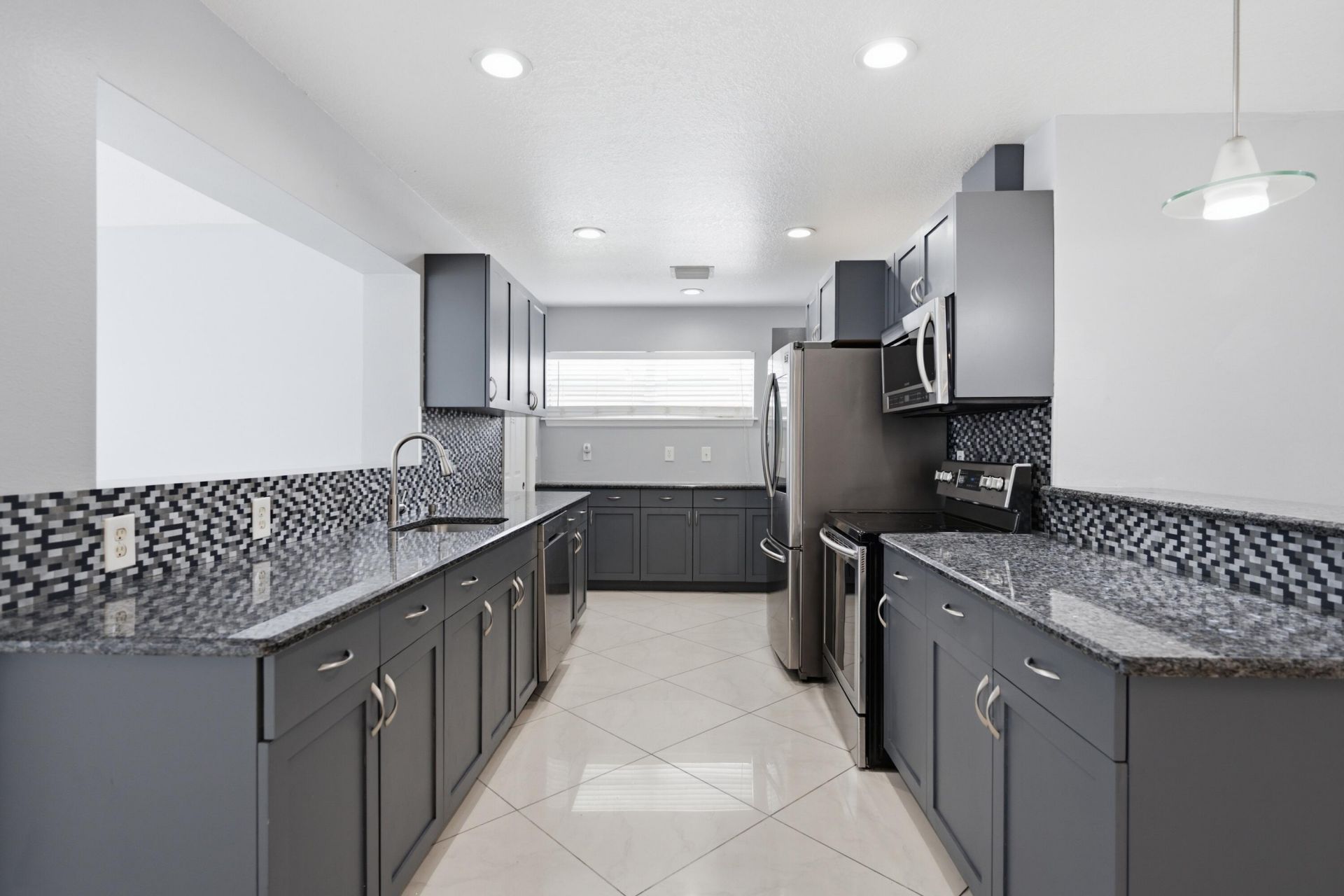 434 Australian Circle, Lake Park, FL 33403 Photo