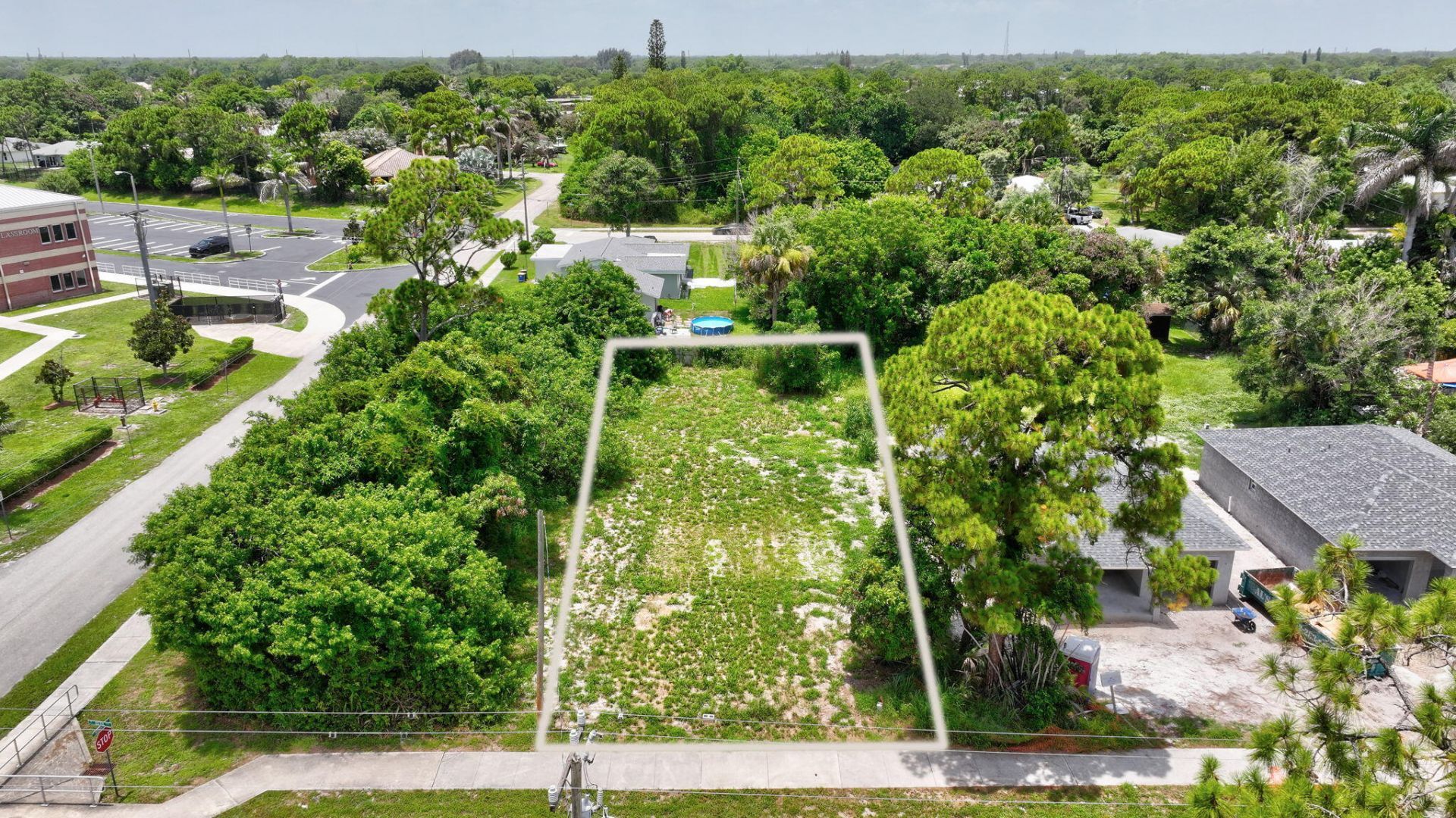 5684 SE 45th Avenue Se, Stuart, FL 34997 Photo