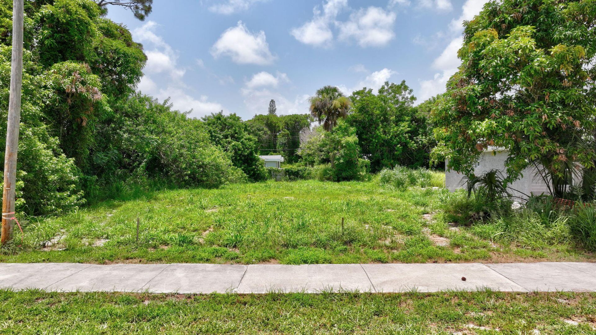 5684 SE 45th Avenue Se, Stuart, FL 34997 Photo