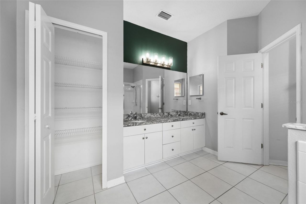 13002 Terrace Springs Drive , Tampa, FL 33637 Photo