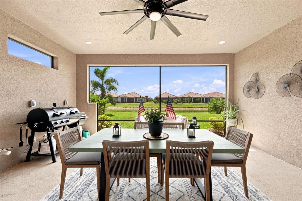 11115 Devonbridge Drive , Palmetto, FL 34221 Photo