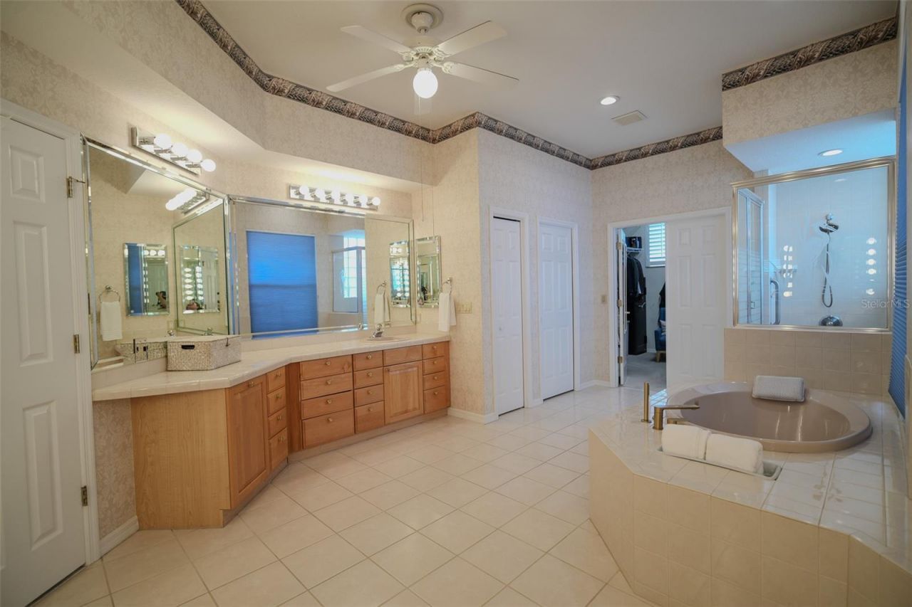 2303 Clubhouse Drive, Plant City, FL 33566 Photo