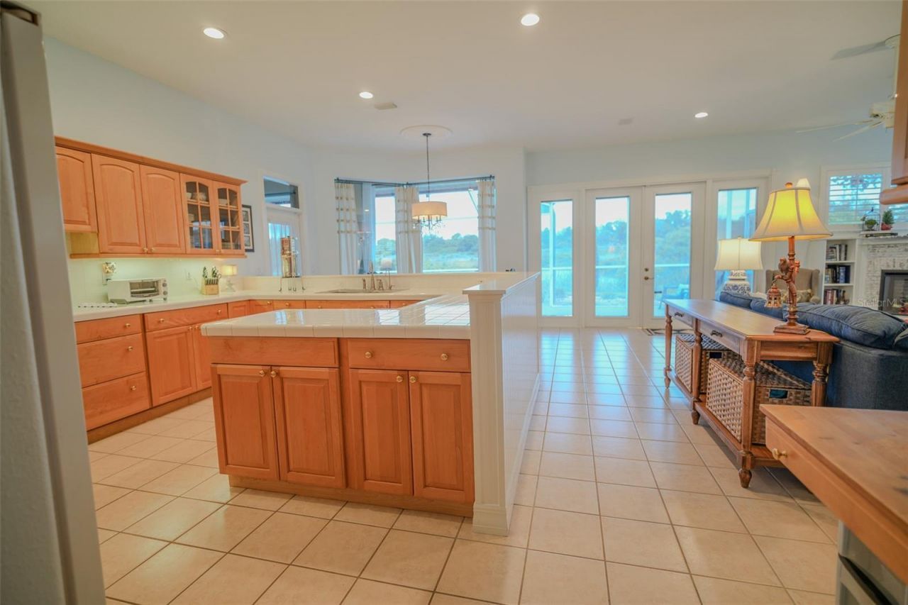 2303 Clubhouse Drive, Plant City, FL 33566 Photo