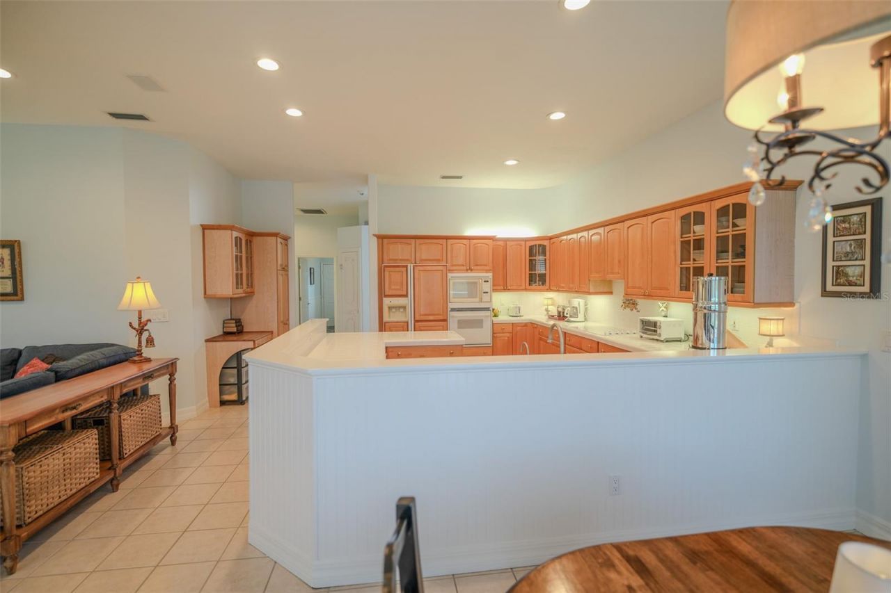 2303 Clubhouse Drive, Plant City, FL 33566 Photo