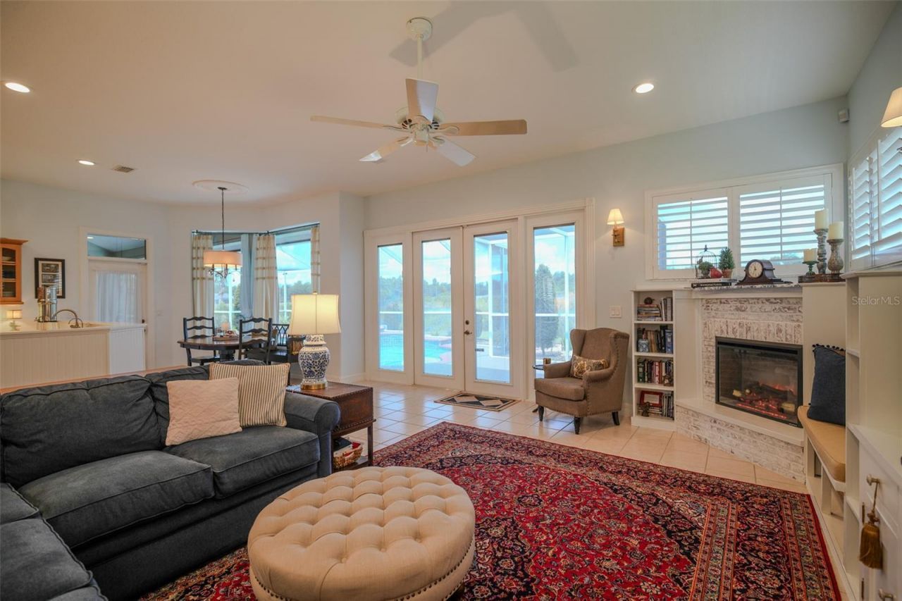 2303 Clubhouse Drive, Plant City, FL 33566 Photo