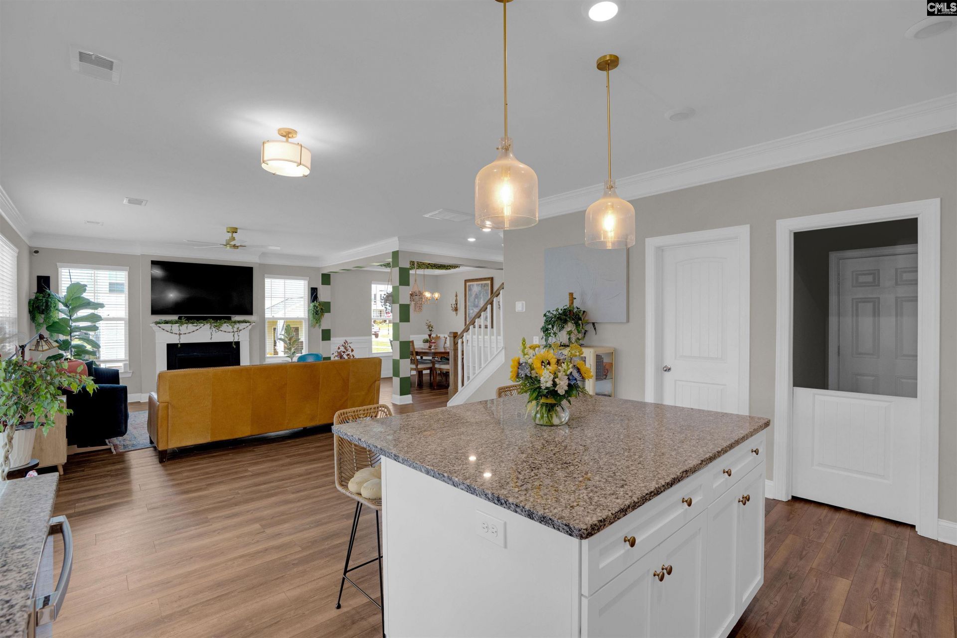 510 Palmerston Way  Photo 19