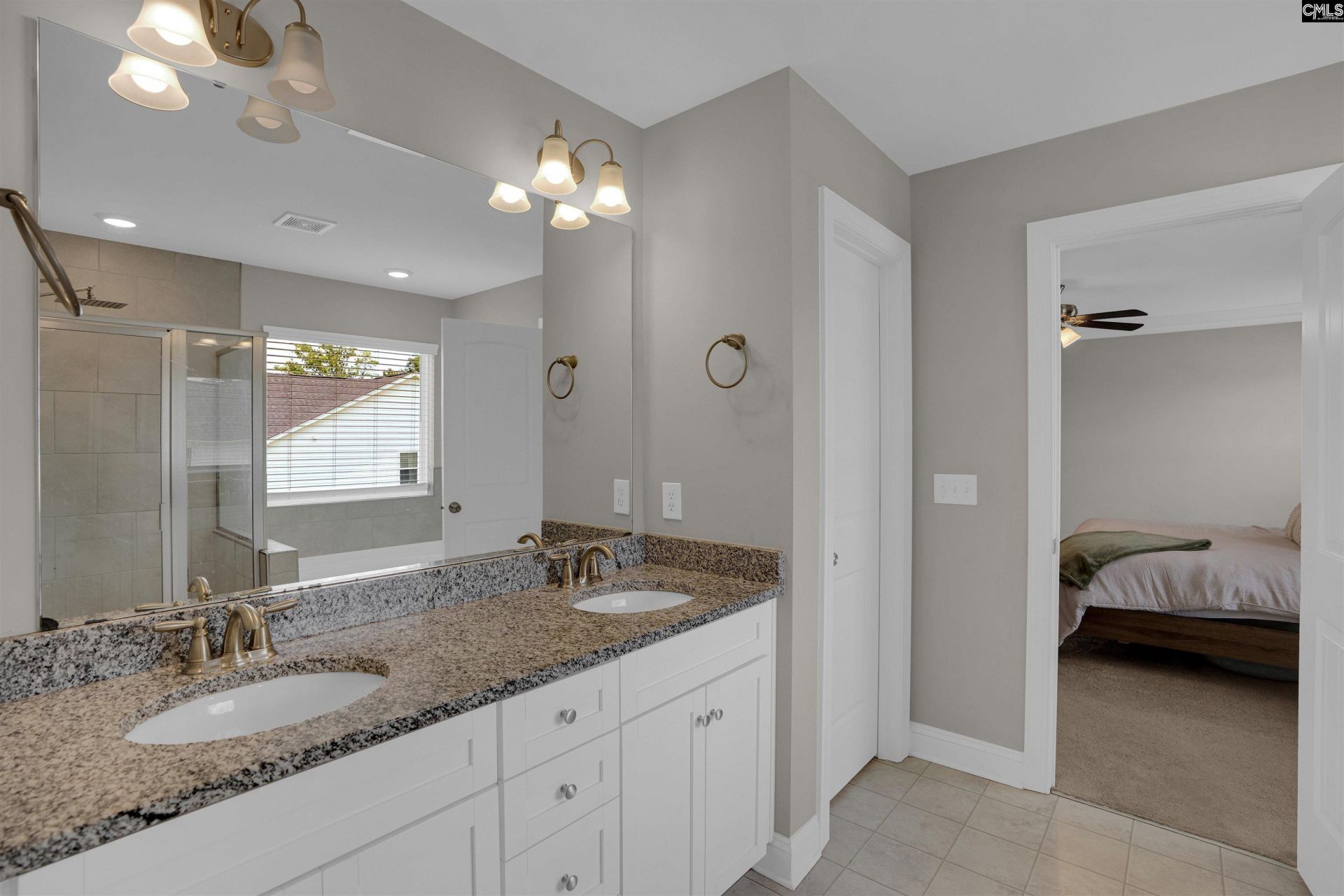 510 Palmerston Way  Photo 27
