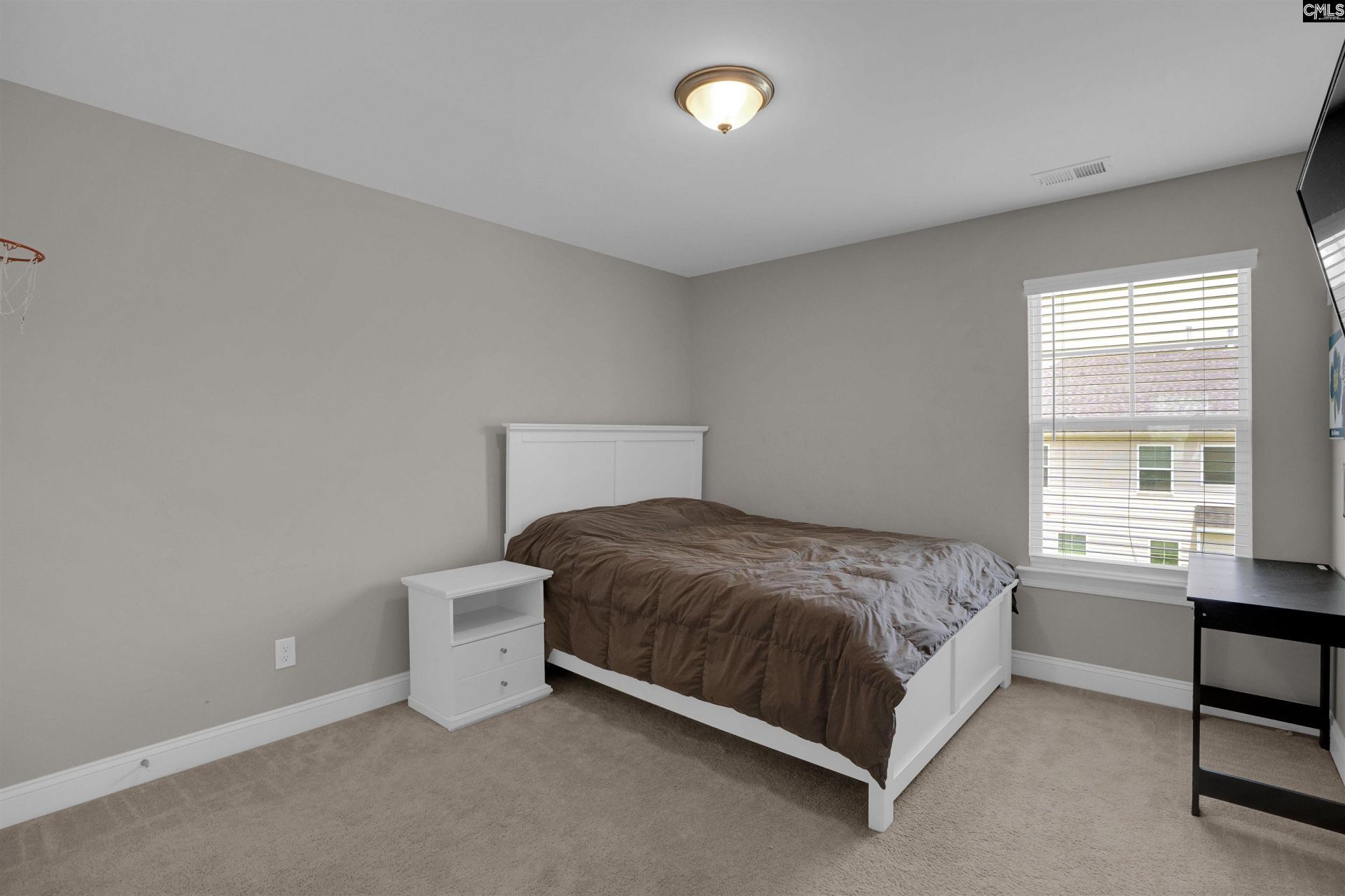 510 Palmerston Way  Photo 32
