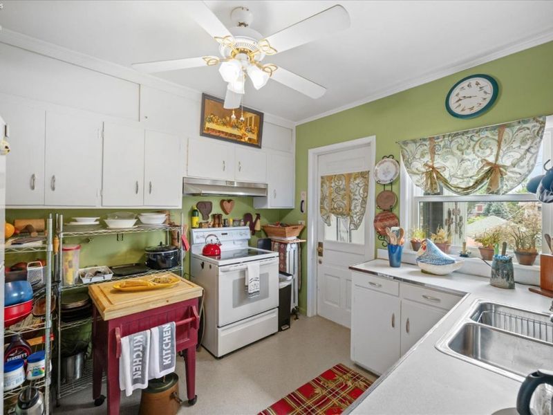 504 E Perry Street, Port Clinton, OH 43452 Photo 40