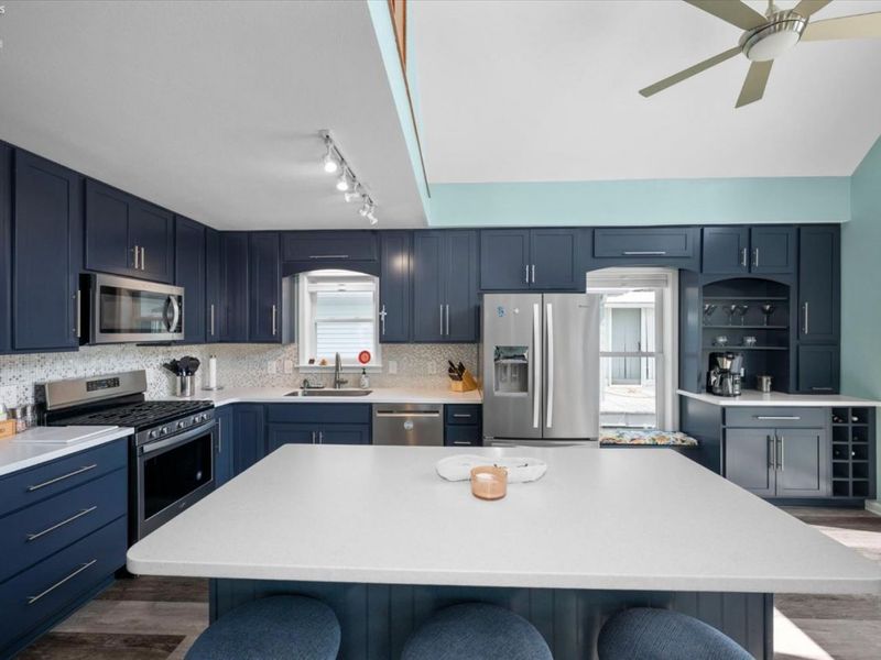 1531 N Compass Avenue, Port Clinton, OH 43452 Photo 13
