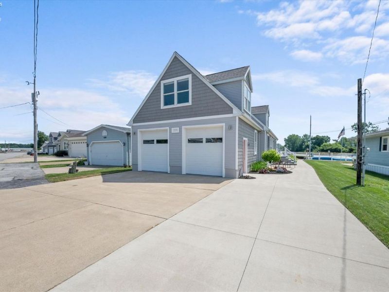 1531 N Compass Avenue, Port Clinton, OH 43452 Photo 36