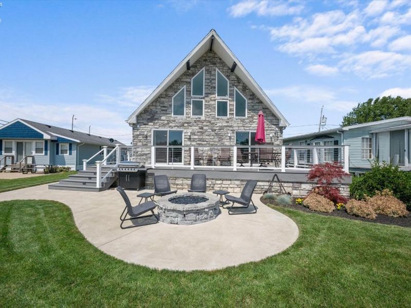 1531 N Compass Avenue, Port Clinton, OH 43452 Photo 4