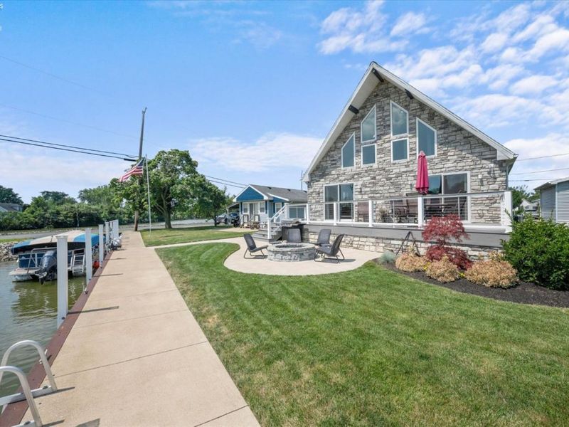 1531 N Compass Avenue, Port Clinton, OH 43452 Photo 5