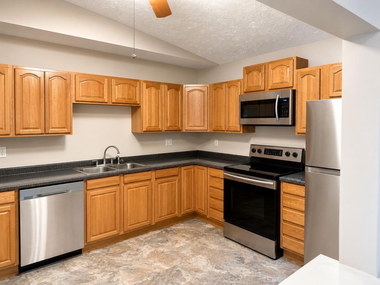 1433 Captains Walk, Unit 18a, Fort Pierce, FL 34950 Photo