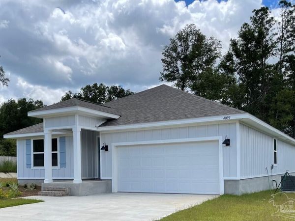 4099 Whitetail Ln, Pensacola, FL 32526