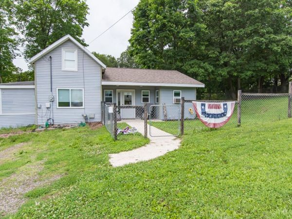 529 Clinton Street, Marshall, MI 49068