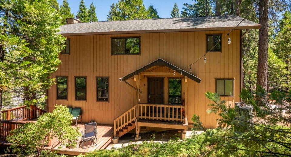 2707 Navajo Dr, Dorrington, CA 95223 Photo
