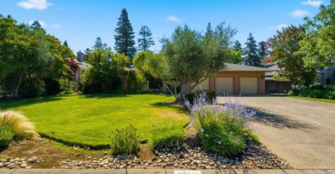 20078 Greenview Dr, Woodbridge, CA 95258 Photo