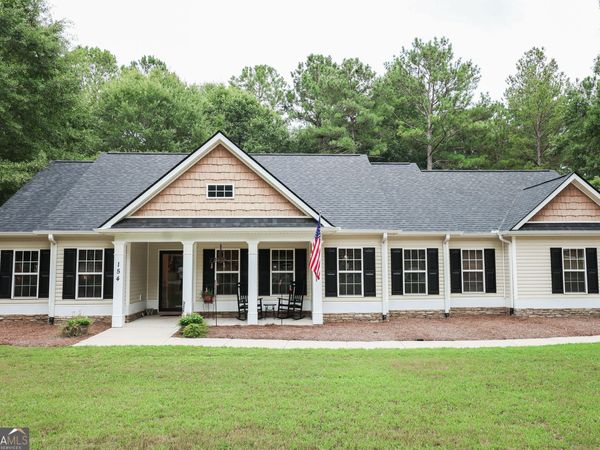 154 Cole Forest, Barnesville, GA 30204
