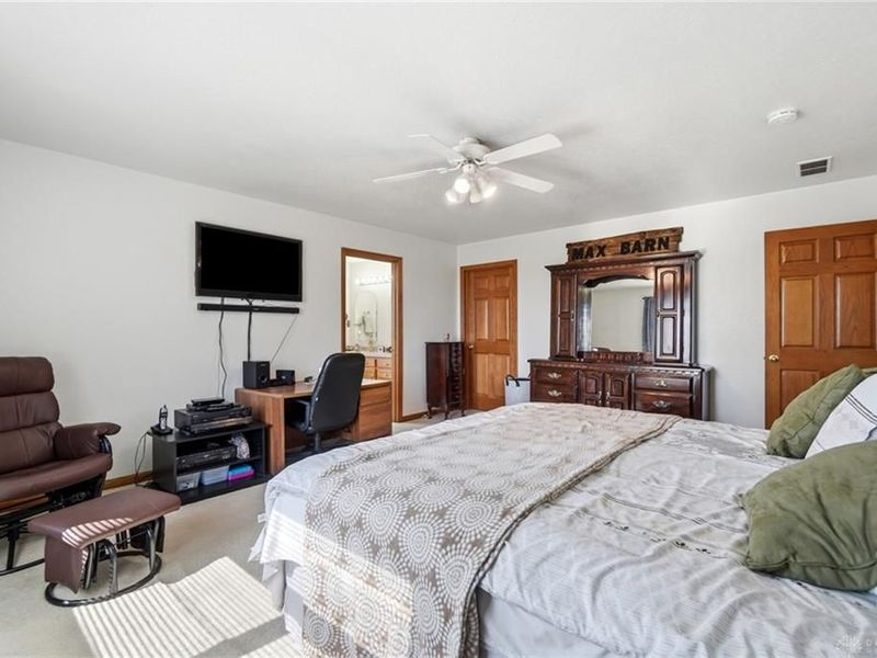 8400 N Montgomery County Line Road, Clay Township, OH 45309 Photo 40