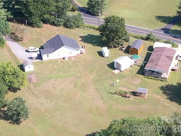 725 & 727 Ed Hamrick Road, Shelby, NC 28150