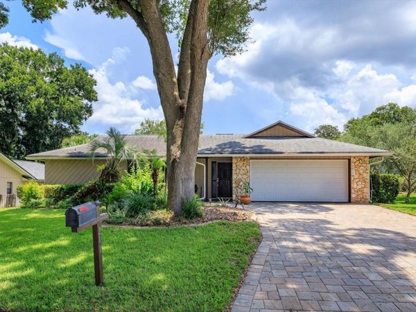 211 STEVENAGE DRIVE, LONGWOOD, FL 32779