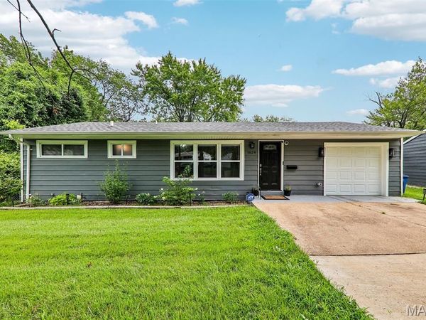 1629 Jett Drive , Dellwood, MO 63136
