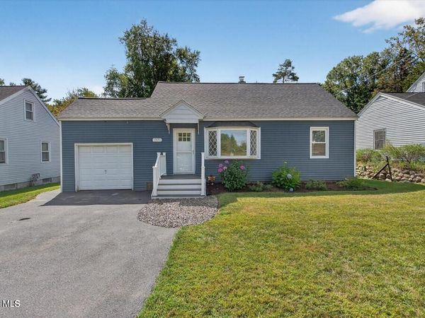 1321 W High Street, Malta, NY 12020