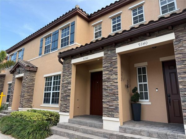 9350 SW 171st Ct , Miami, FL 33196