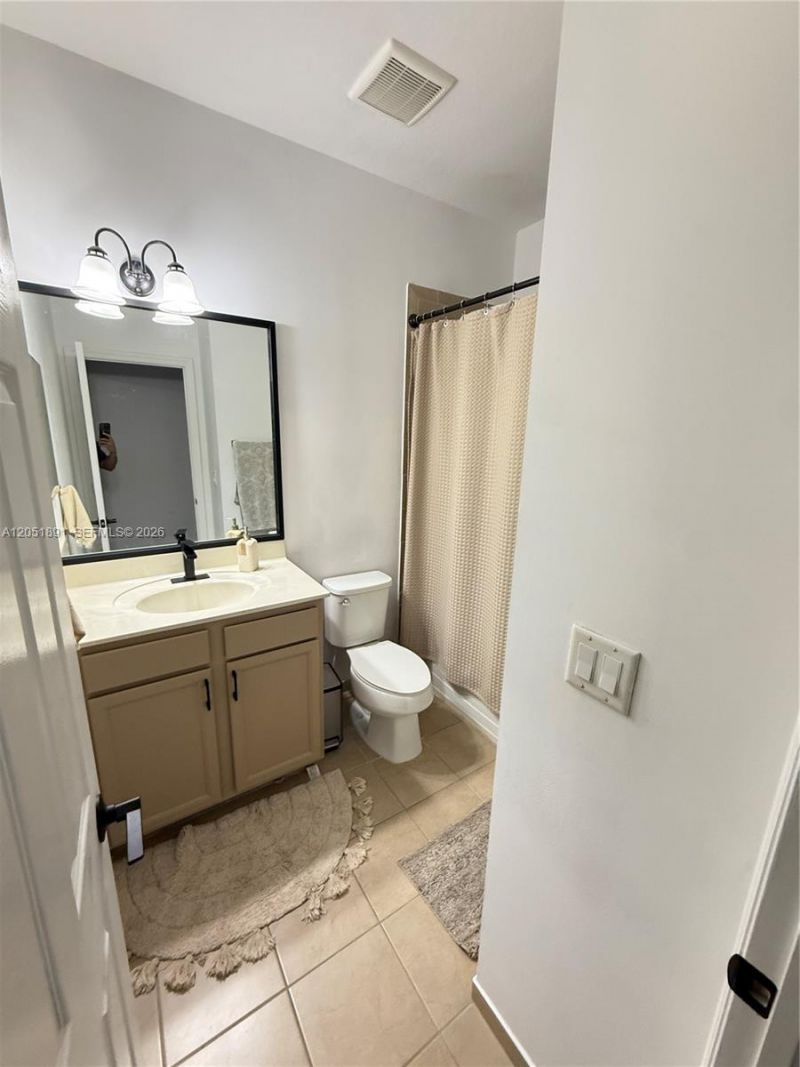 9350 SW 171st Ct , Miami, FL 33196 Photo