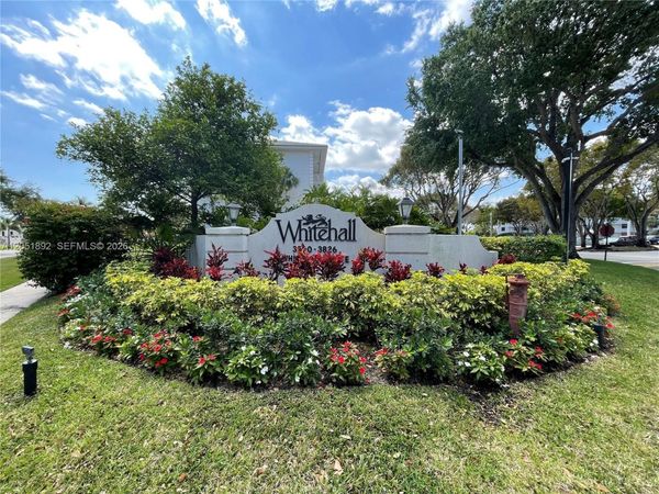 3650 Whitehall Dr , Unit 305, West Palm Beach, FL 33401