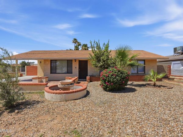 2254 W WETHERSFIELD Road, Phoenix, AZ 85029