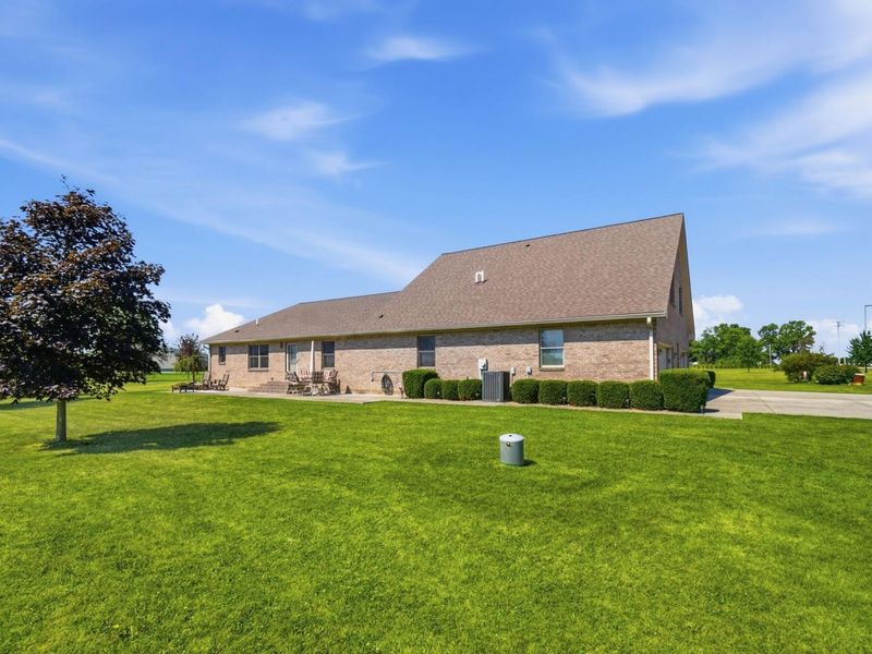 8400 N Montgomery County Line Road, Brookville, OH 45309 Photo 15