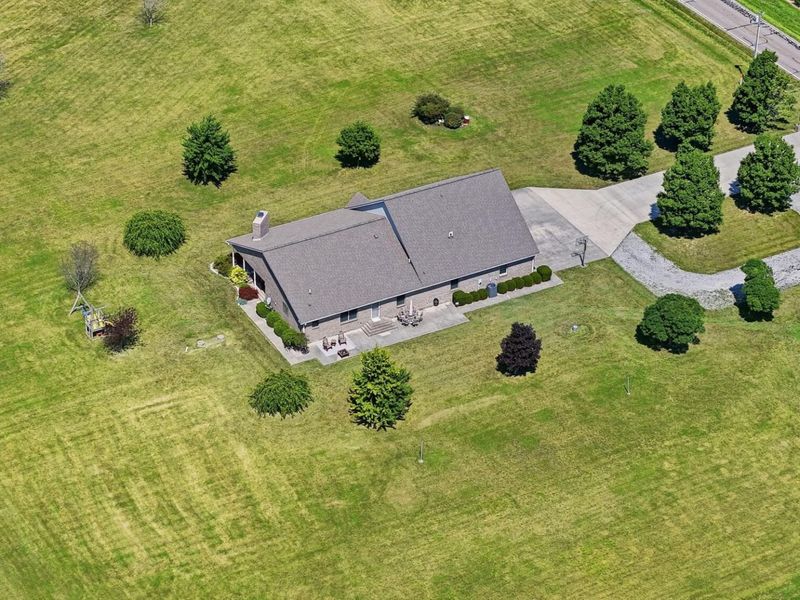 8400 N Montgomery County Line Road, Brookville, OH 45309 Photo 7