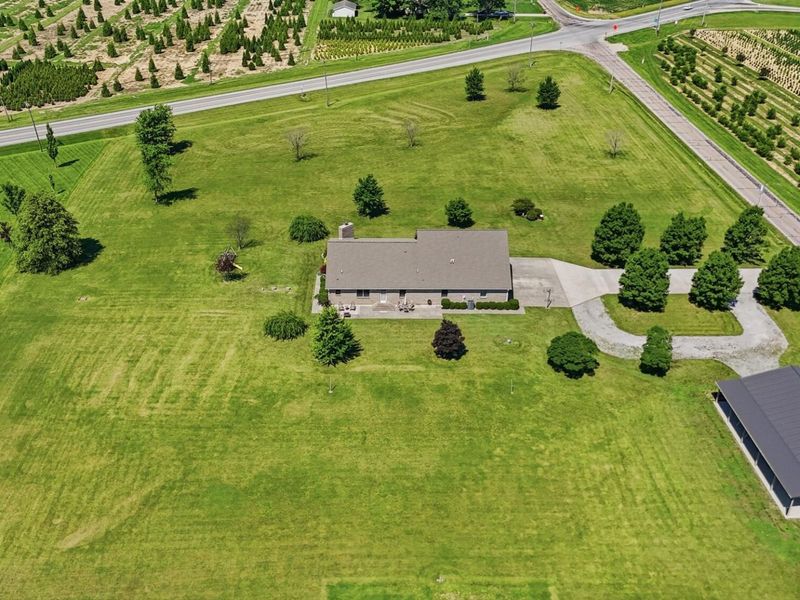 8400 N Montgomery County Line Road, Brookville, OH 45309 Photo 8